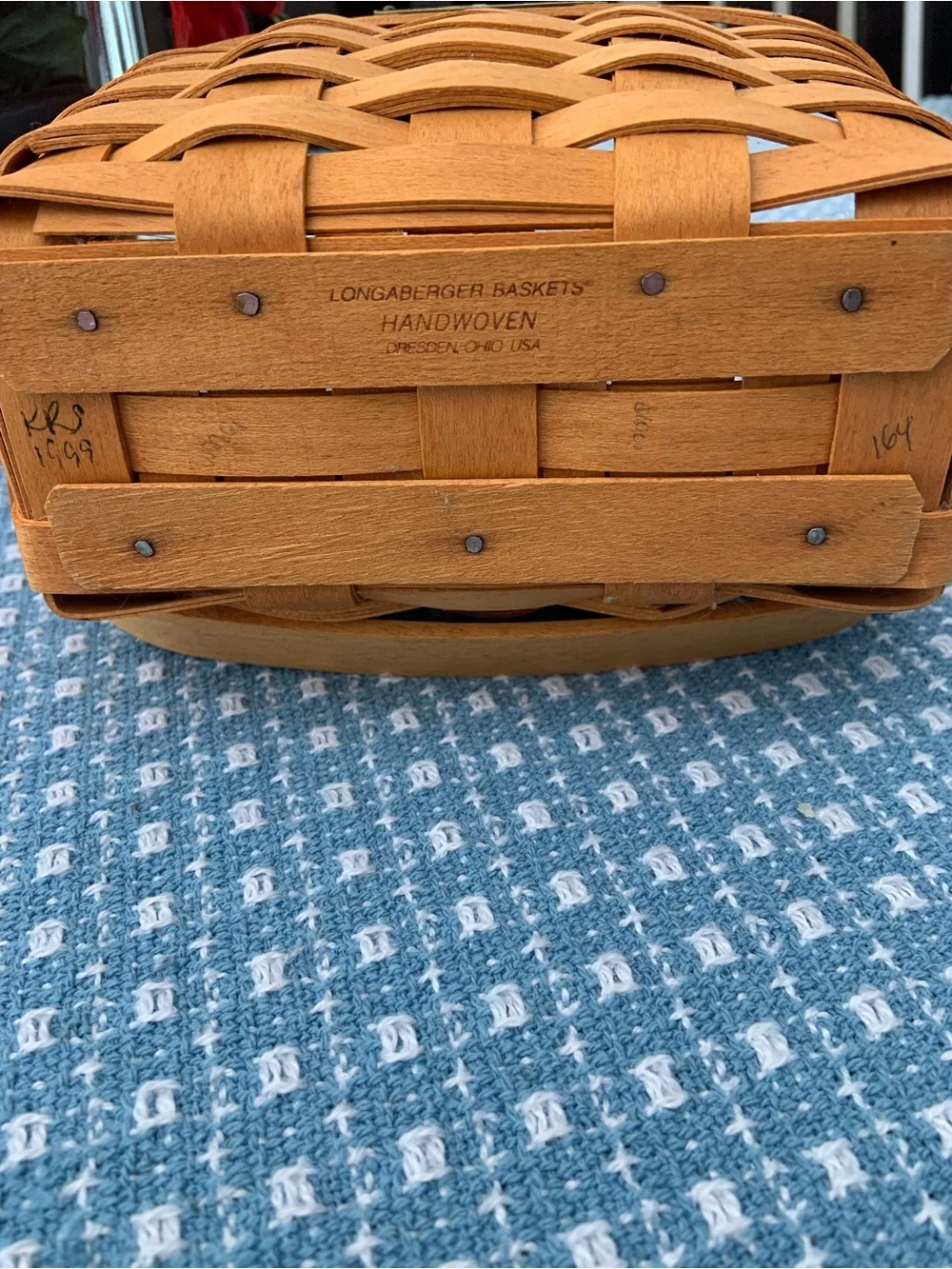 Longaberger 1999 Edition Dresden Basket